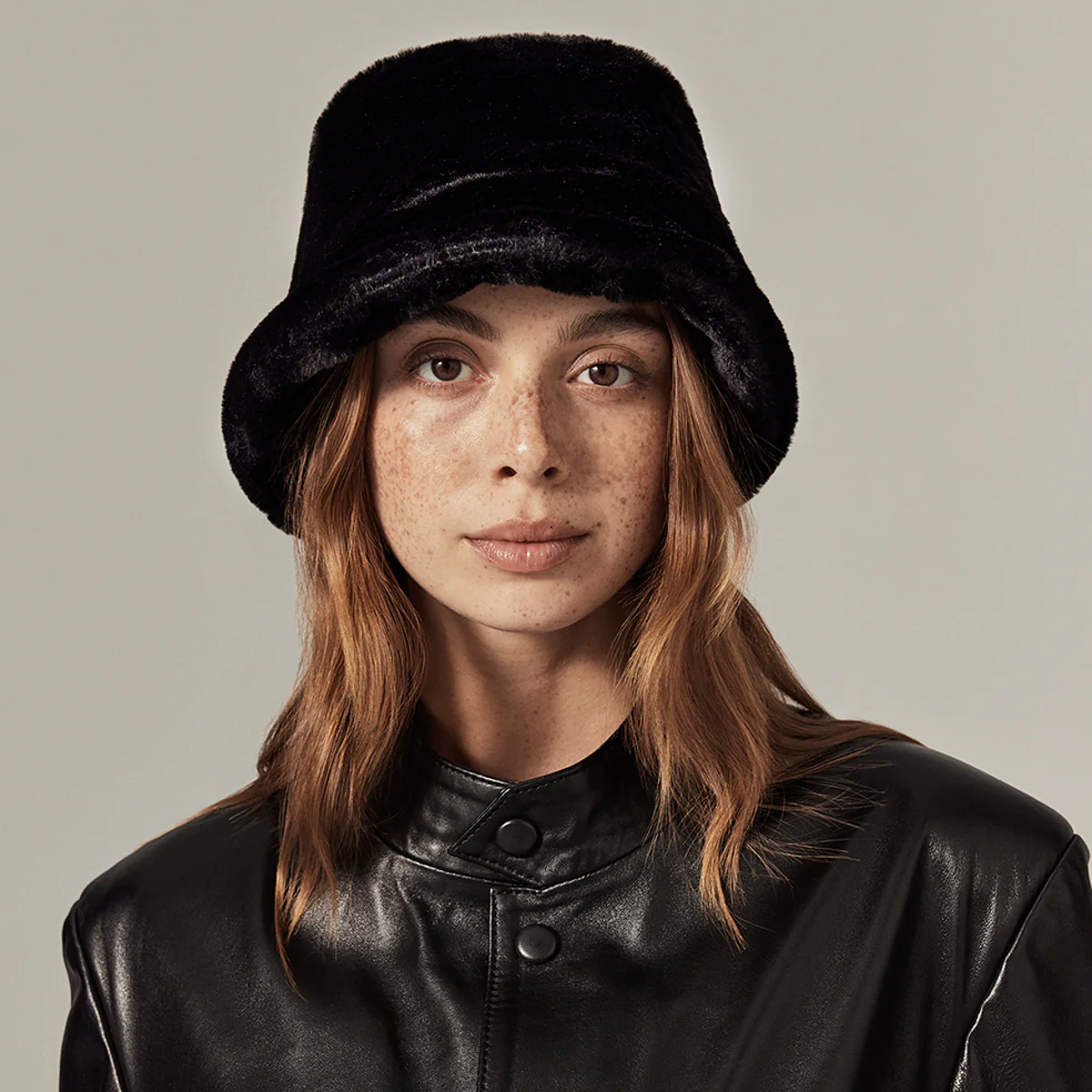 Saige Faux Fur Bucket