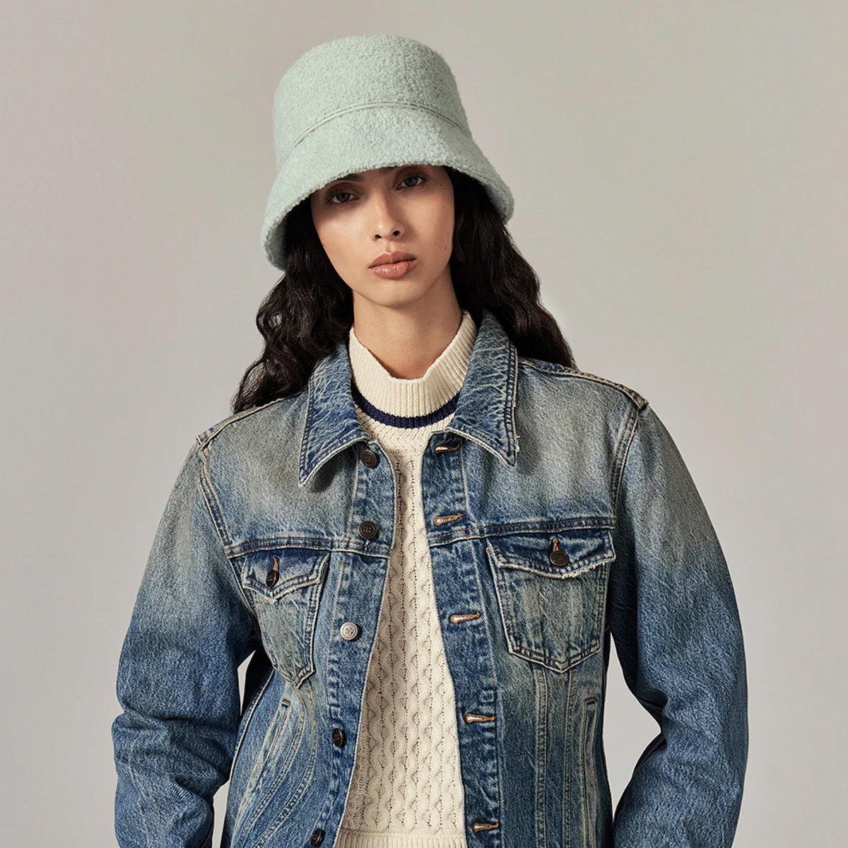 Seda Wool Blend Bucket