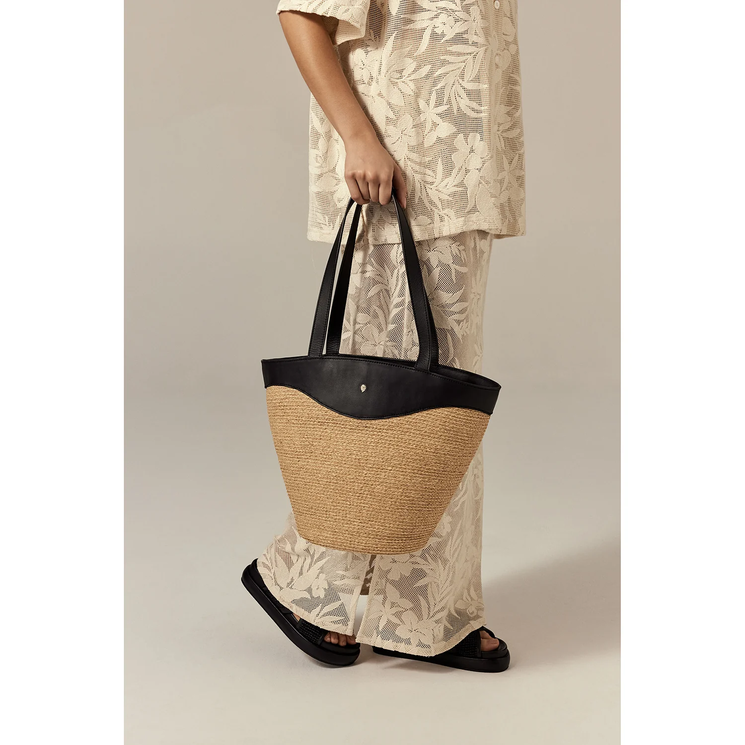 Nadee Raffia Braid Tote