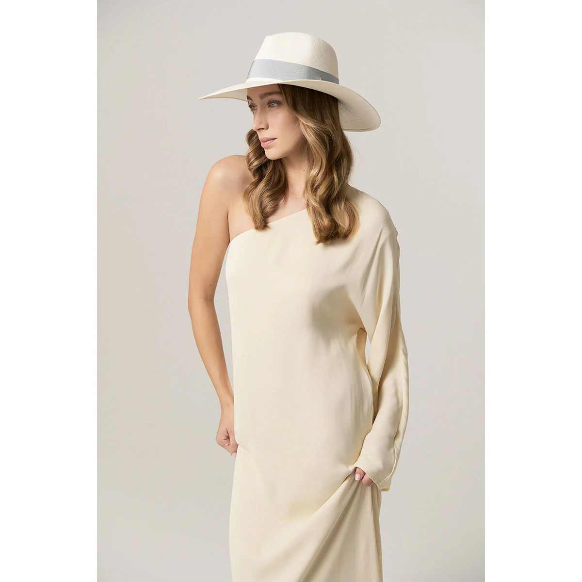 14534-vitoria-wide-brim-fedora-7.webp Vitoria Wide Brim Fedora