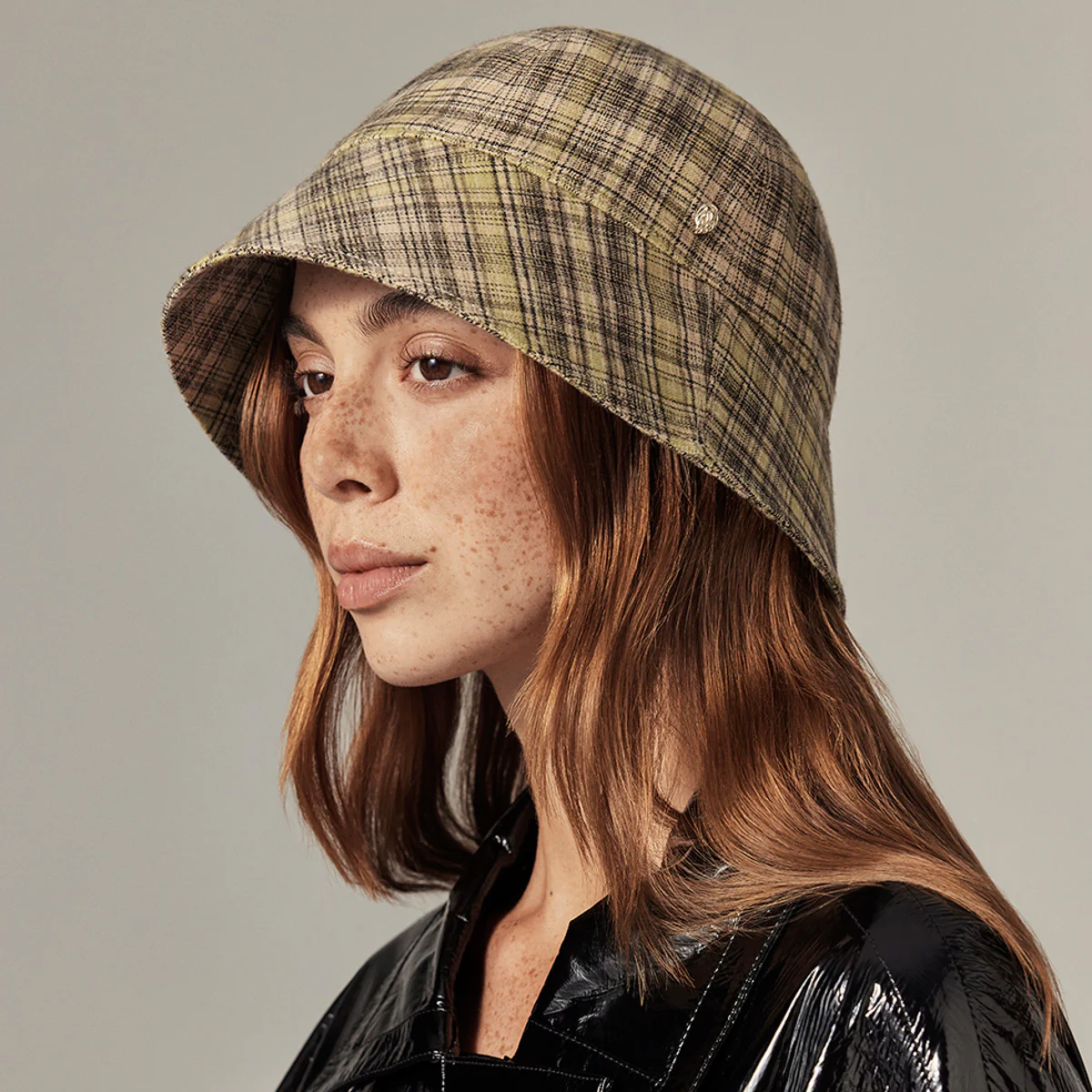 Zahara Check Cloche