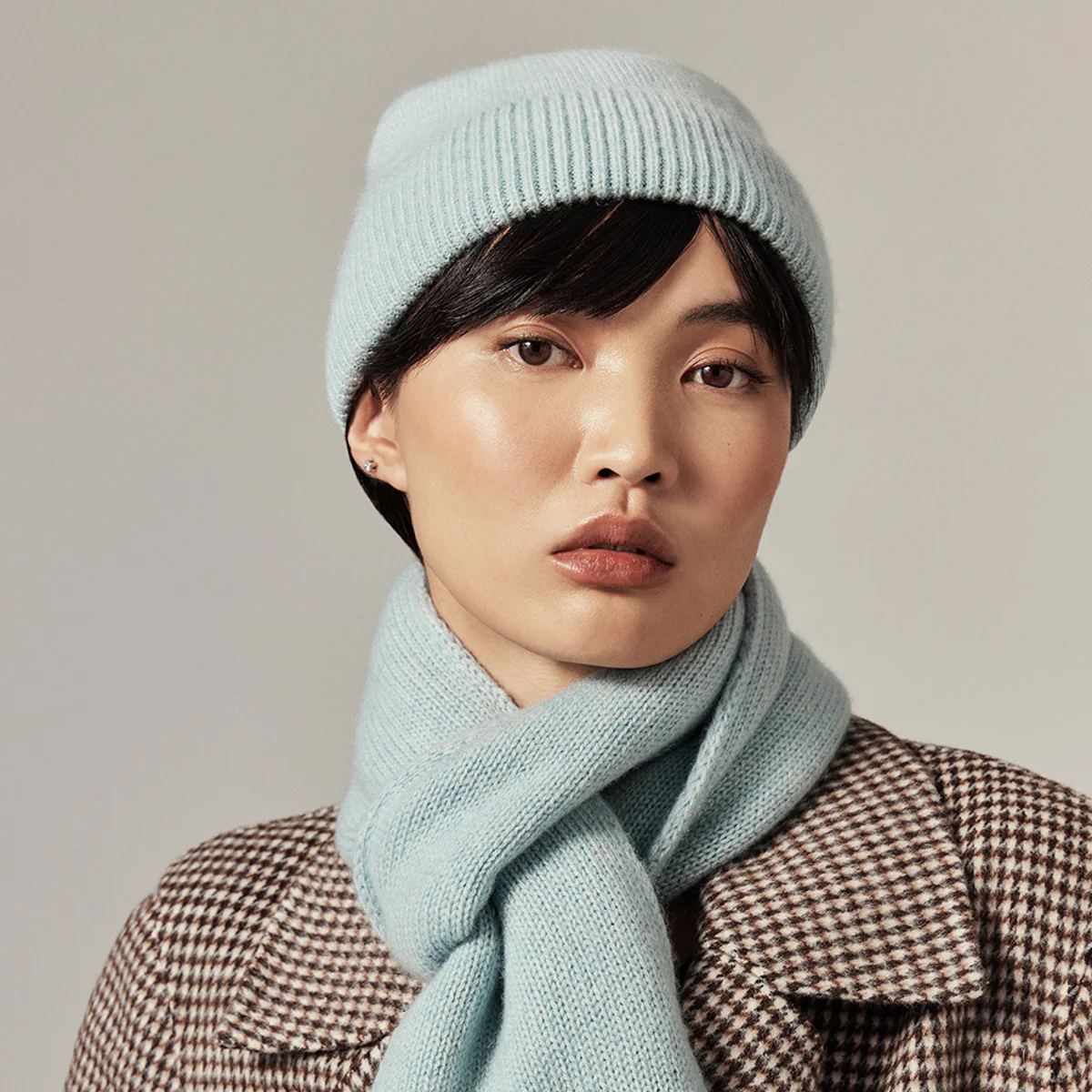 2820-agnes-cashmere-scarf-14.webp Agnes Cashmere Scarf