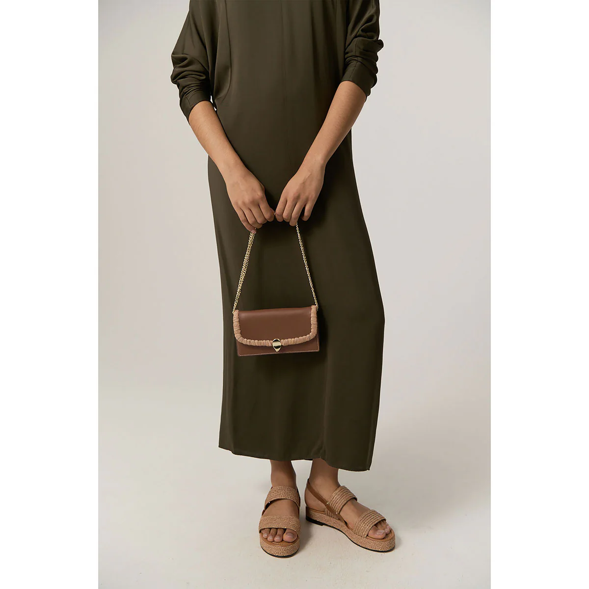 Blisse Wallet Clutch with Raffia