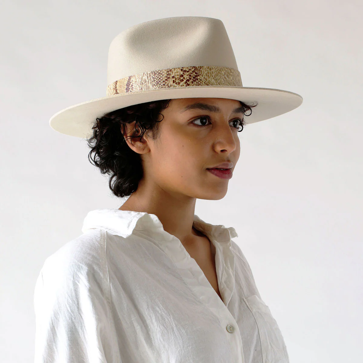 Caldona Fedora