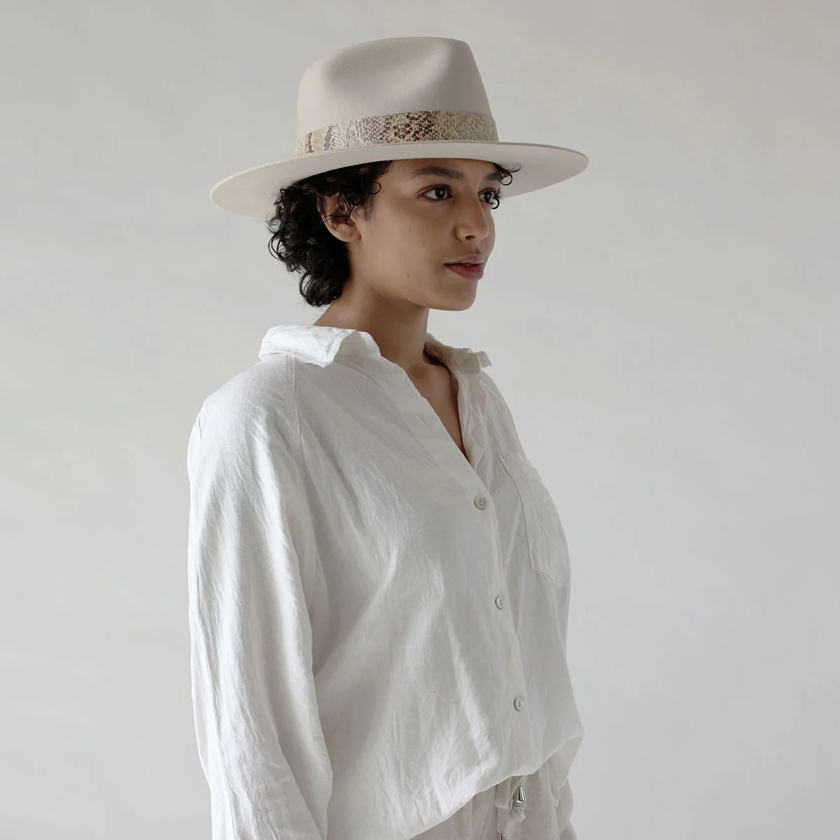 Caldona Fedora