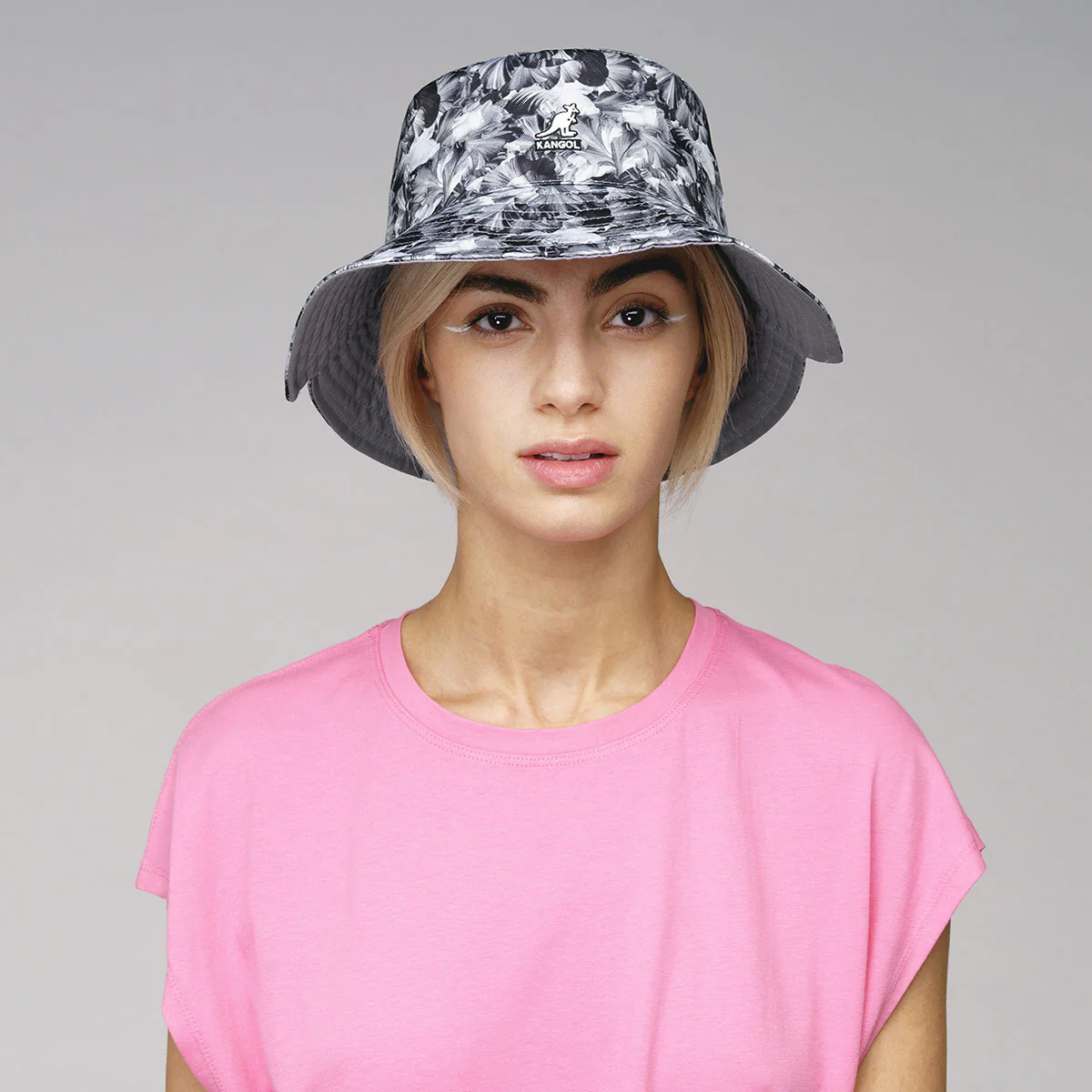 Floral Reversible Bucket