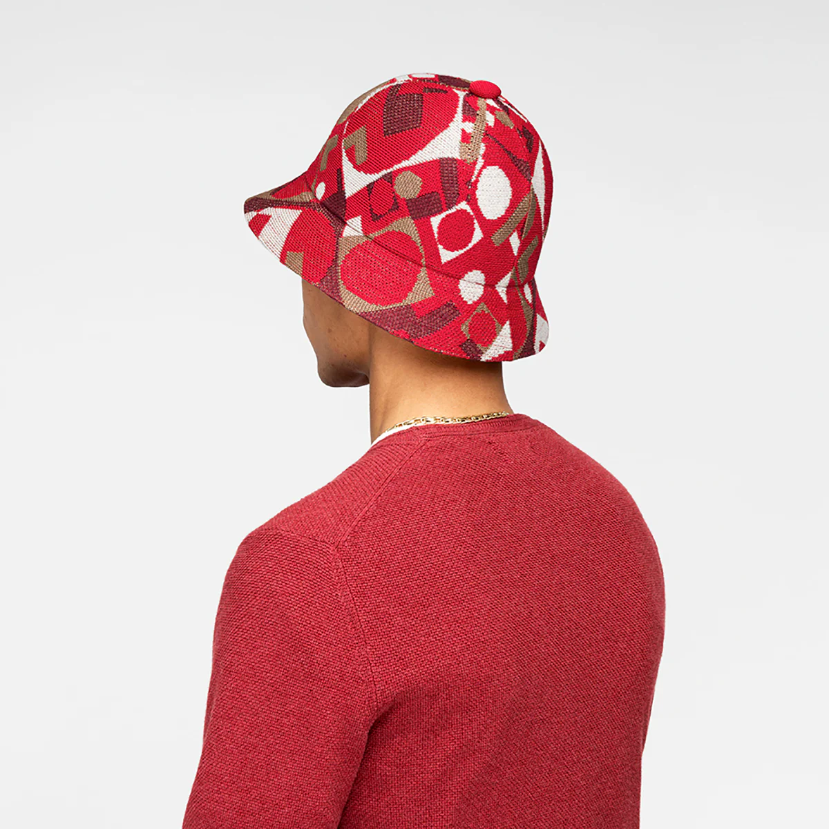 8260-gadget-casual-5.webp Gadget Casual