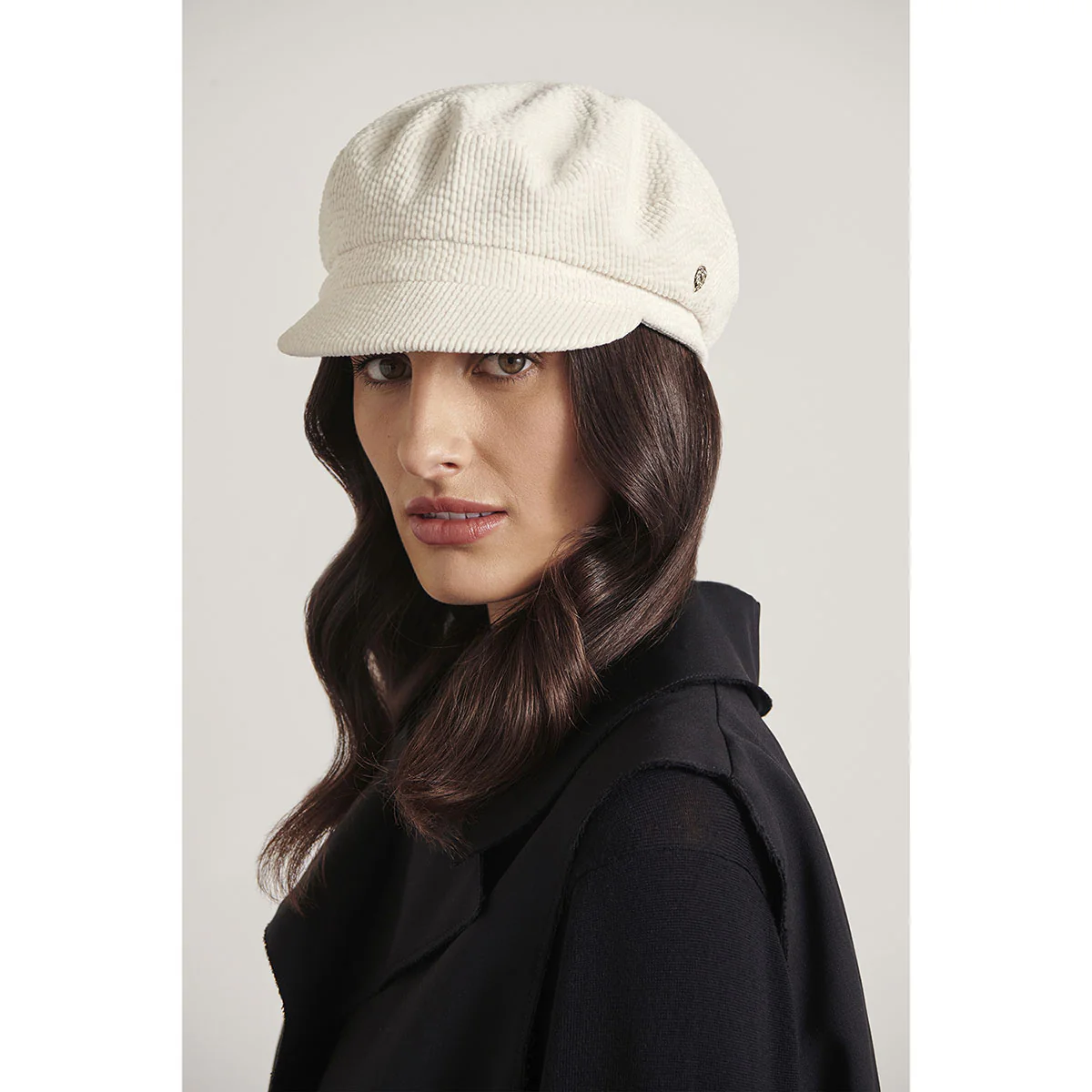 9308-jules-newsboy-4.webp Jules Newsboy