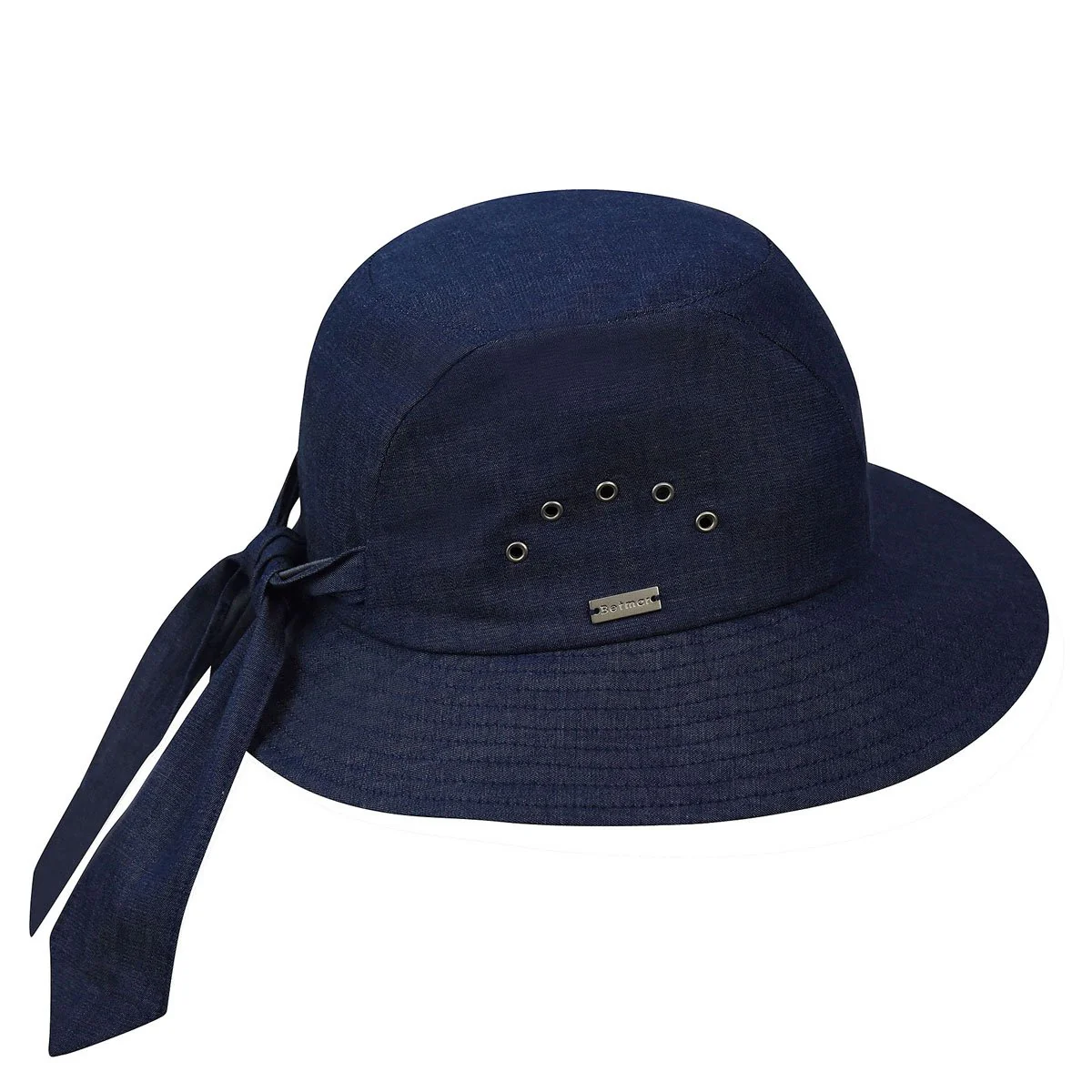 Knotted Cloche